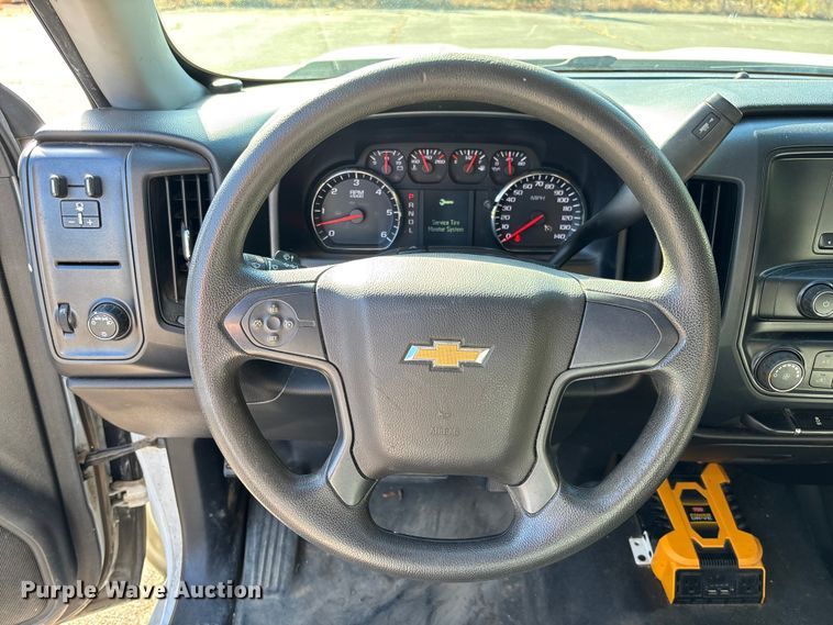 image for item EV3031 2017 Chevrolet Silverado 1500 pickup truck