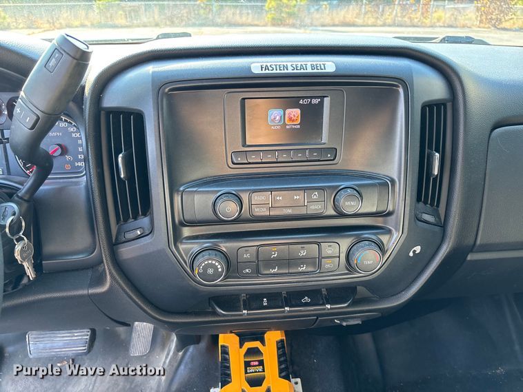 image for item EV3031 2017 Chevrolet Silverado 1500 pickup truck