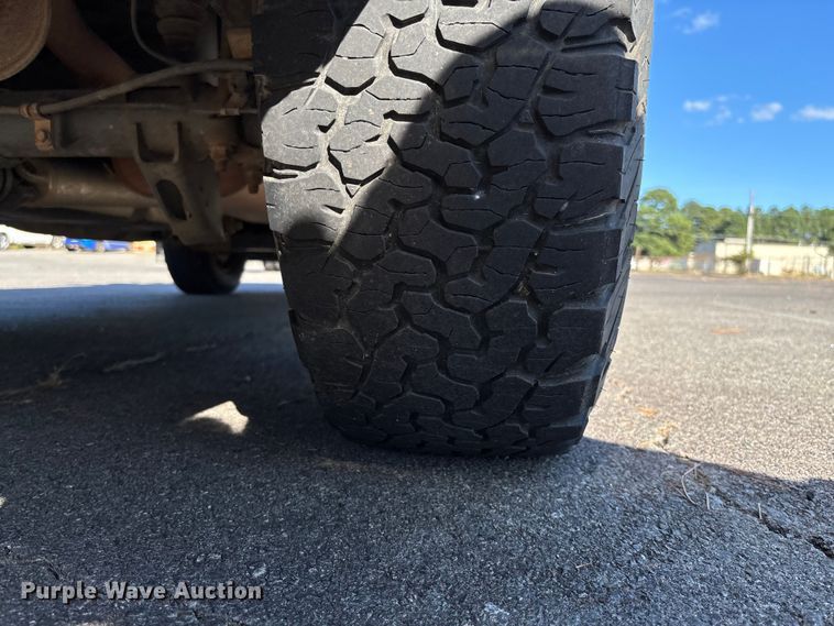 image for item EV3031 2017 Chevrolet Silverado 1500 pickup truck