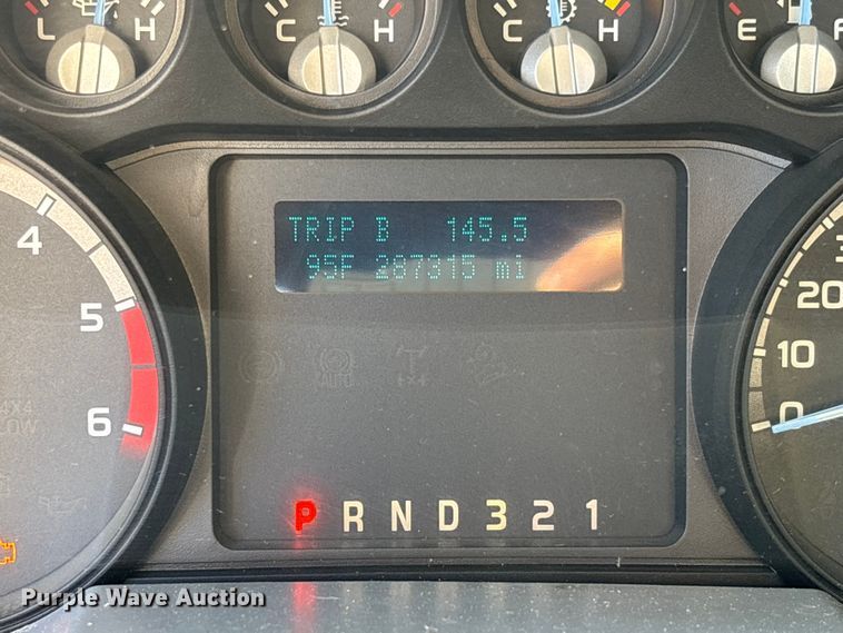 image for item EV3032 2013 Ford F450 Super Duty bucket truck