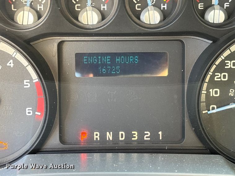 image for item EV3032 2013 Ford F450 Super Duty bucket truck