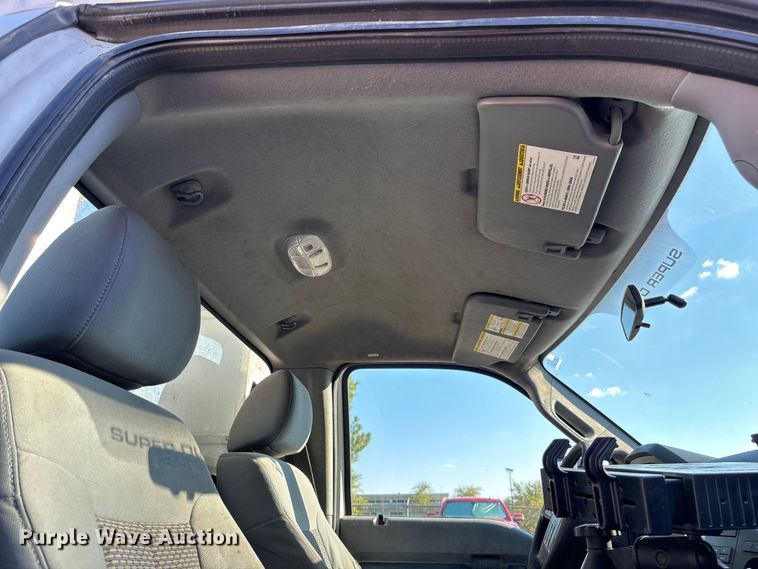 image for item EV3032 2013 Ford F450 Super Duty bucket truck