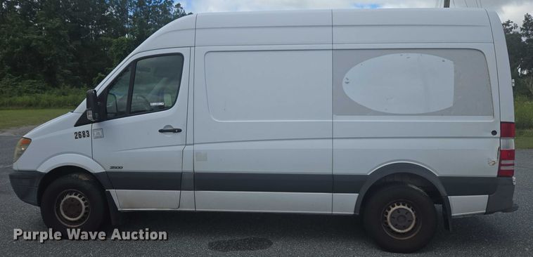 image for item EV5359 2012 Freightliner Sprinter 2500 van