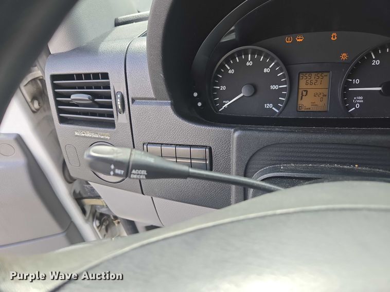 image for item EV5359 2012 Freightliner Sprinter 2500 van