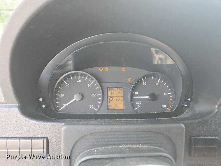 image for item EV5359 2012 Freightliner Sprinter 2500 van