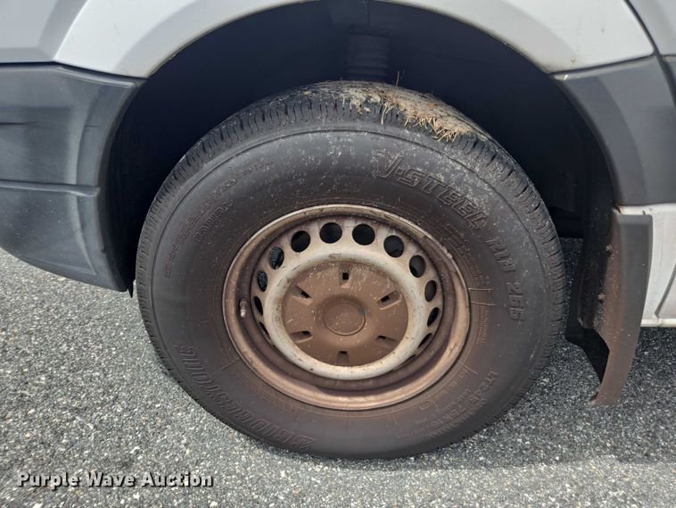 image for item EV5359 2012 Freightliner Sprinter 2500 van