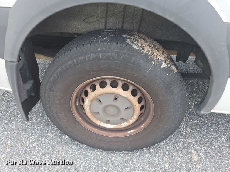 image for item EV5359 2012 Freightliner Sprinter 2500 van