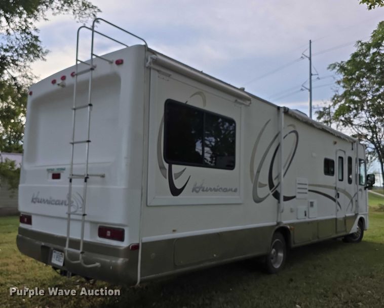 image for item FI0508 2003 Four Winds Hurricane RV