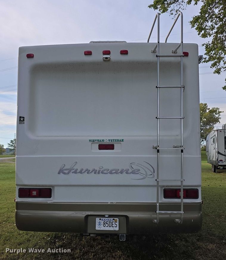 image for item FI0508 2003 Four Winds Hurricane RV