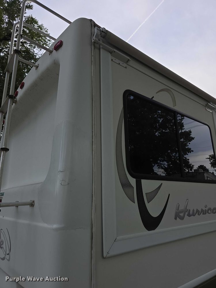 image for item FI0508 2003 Four Winds Hurricane RV
