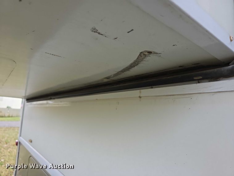 image for item FI0508 2003 Four Winds Hurricane RV