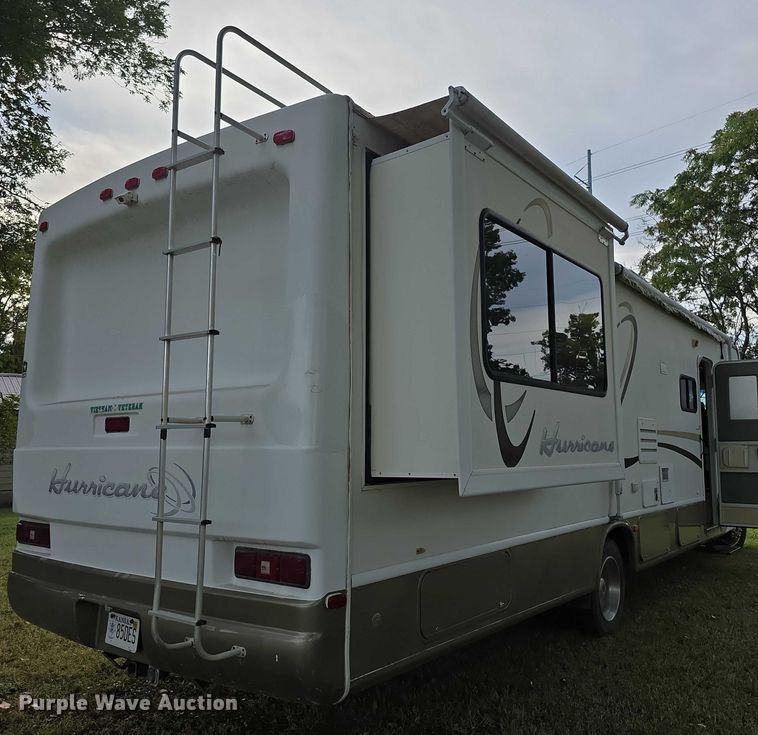 image for item FI0508 2003 Four Winds Hurricane RV
