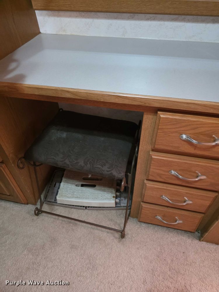 image for item FI0508 2003 Four Winds Hurricane RV