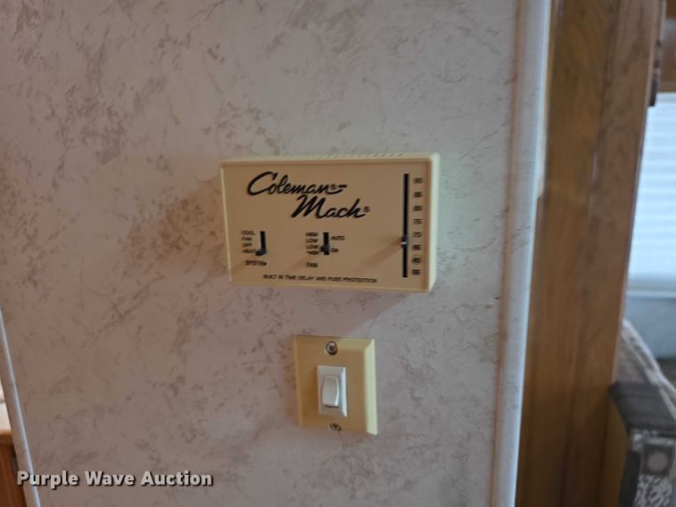 image for item FI0508 2003 Four Winds Hurricane RV