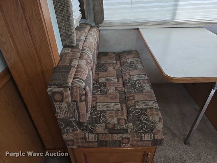 image for item FI0508 2003 Four Winds Hurricane RV