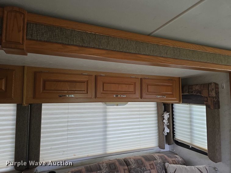 image for item FI0508 2003 Four Winds Hurricane RV