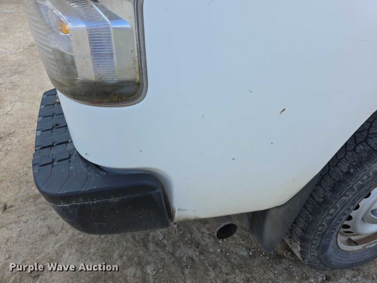 image for item FI0512 2010 Toyota Tundra pickup truck