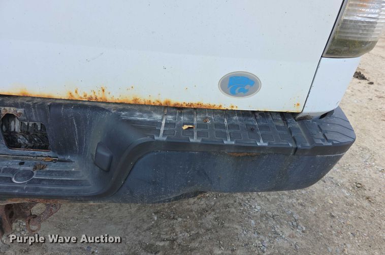 image for item FI0512 2010 Toyota Tundra pickup truck