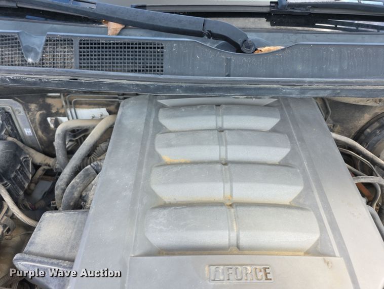 image for item FI0512 2010 Toyota Tundra pickup truck