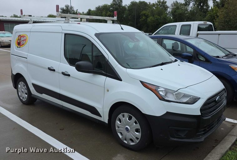 image for item FI0529 2022 Ford Transit Connect van