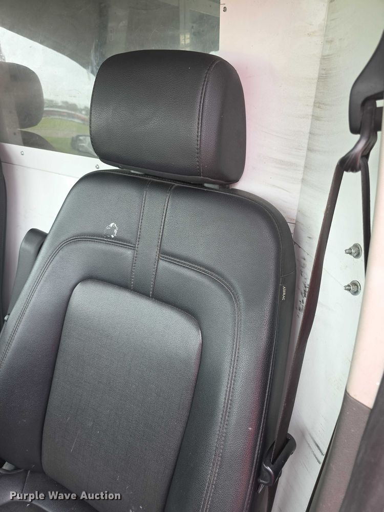 image for item FI0529 2022 Ford Transit Connect van