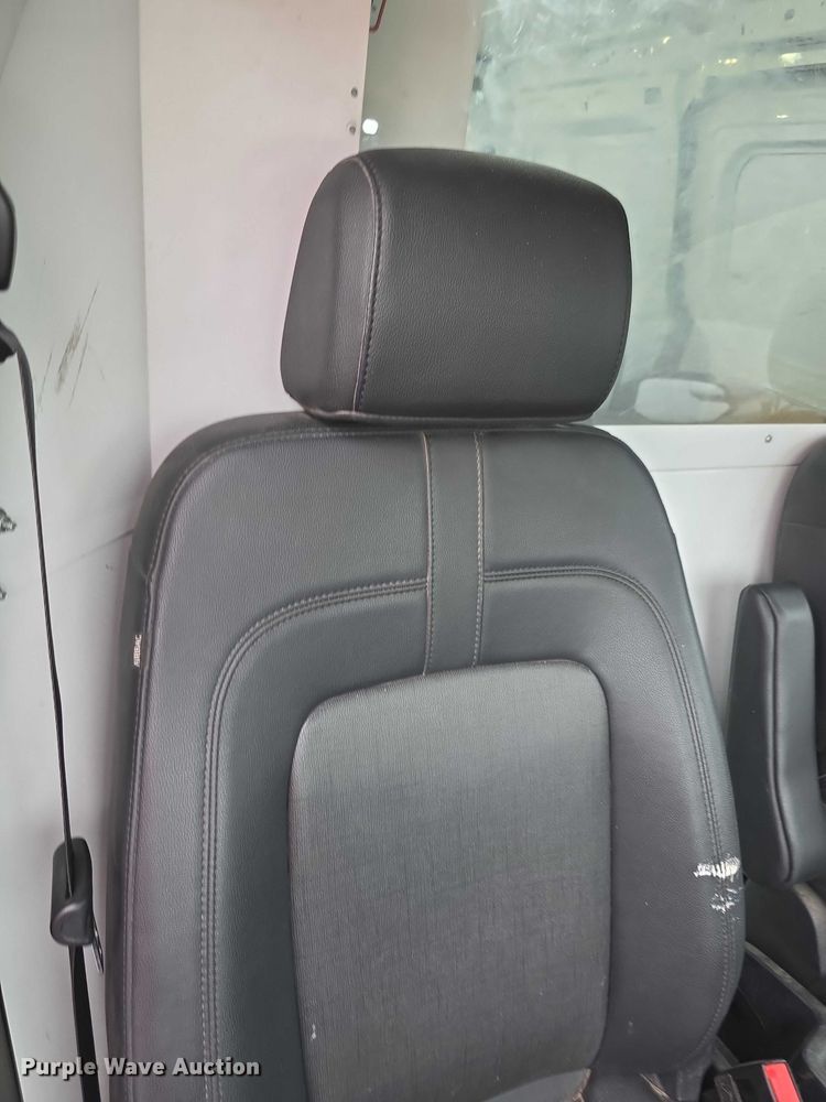 image for item FI0529 2022 Ford Transit Connect van