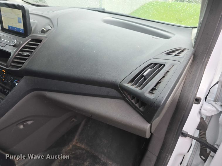 image for item FI0529 2022 Ford Transit Connect van