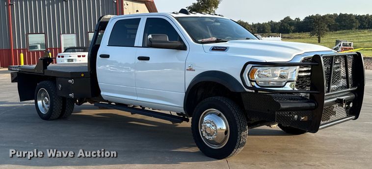 image for item GH9327 2019 RAM 5500 Crew Cab bale bed truck