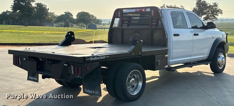 image for item GH9327 2019 RAM 5500 Crew Cab bale bed truck