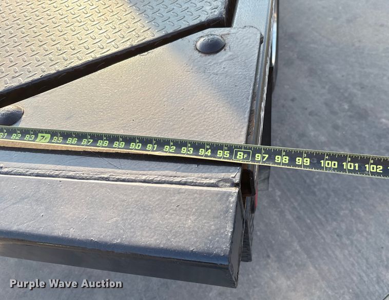 image for item GH9327 2019 RAM 5500 Crew Cab bale bed truck