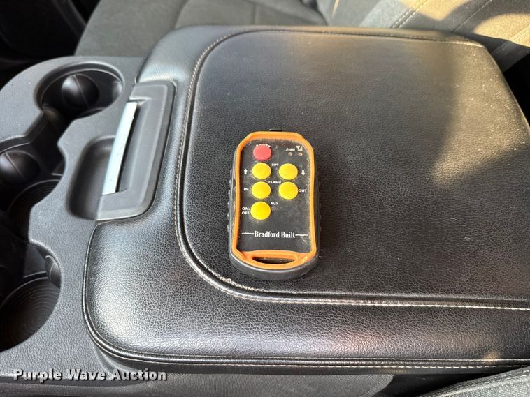 image for item GH9327 2019 RAM 5500 Crew Cab bale bed truck