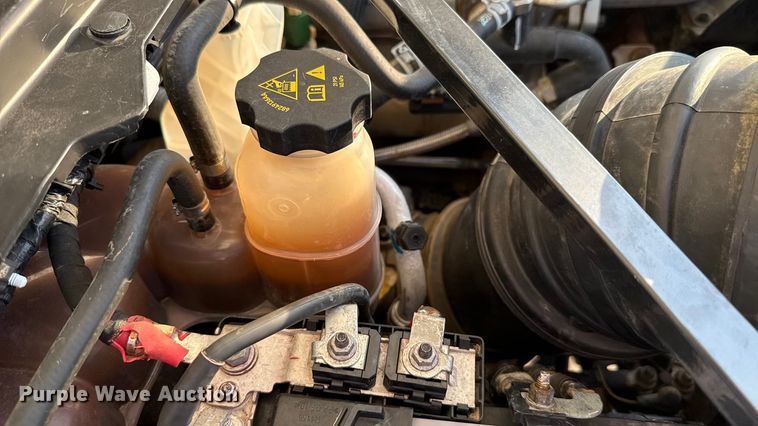 image for item GH9327 2019 RAM 5500 Crew Cab bale bed truck