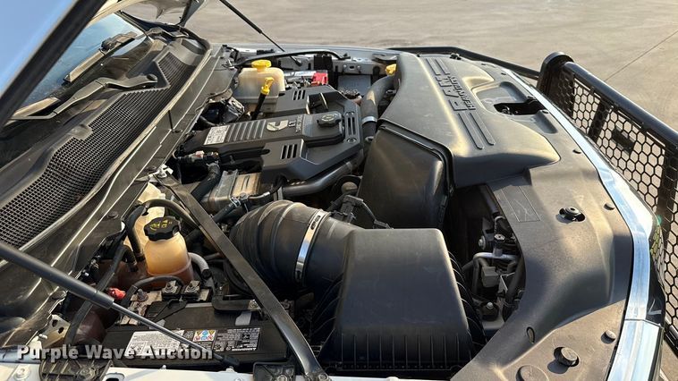 image for item GH9327 2019 RAM 5500 Crew Cab bale bed truck