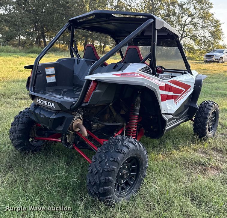 image for item GH9340 2021 Honda Talon 1000R utility vehicle