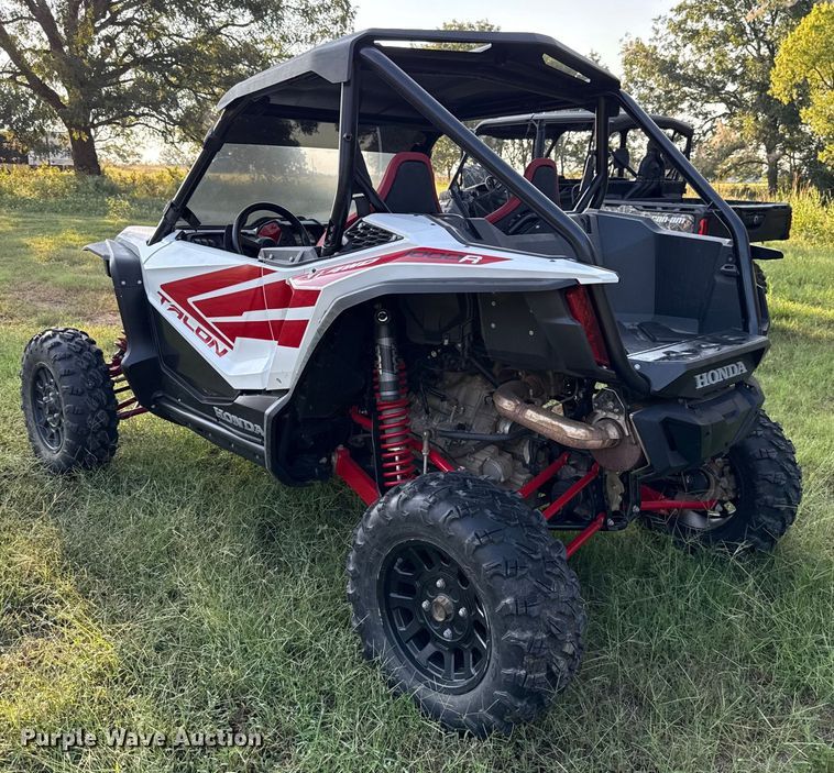 image for item GH9340 2021 Honda Talon 1000R utility vehicle