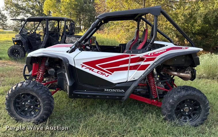 image for item GH9340 2021 Honda Talon 1000R utility vehicle
