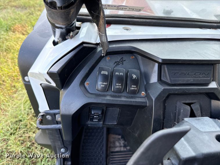 image for item GH9340 2021 Honda Talon 1000R utility vehicle