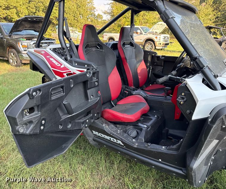 image for item GH9340 2021 Honda Talon 1000R utility vehicle