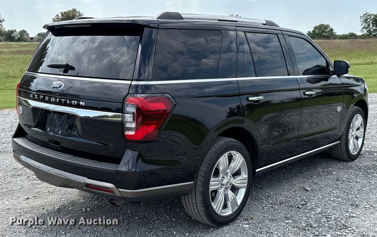 image for item GH9342 2024 Ford Expedition King Ranch SUV