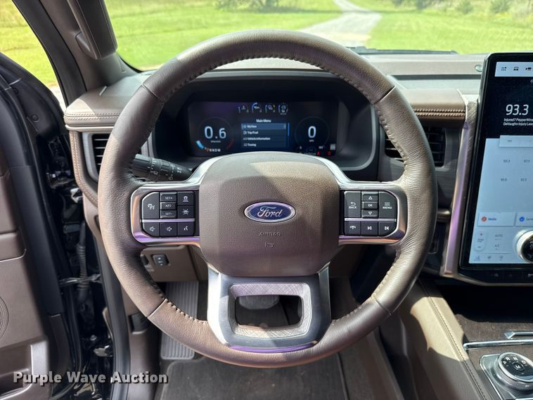 image for item GH9342 2024 Ford Expedition King Ranch SUV
