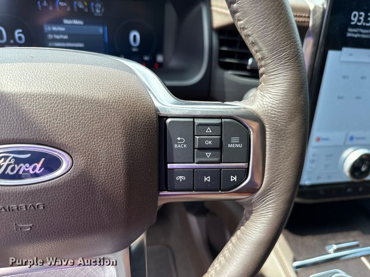 image for item GH9342 2024 Ford Expedition King Ranch SUV