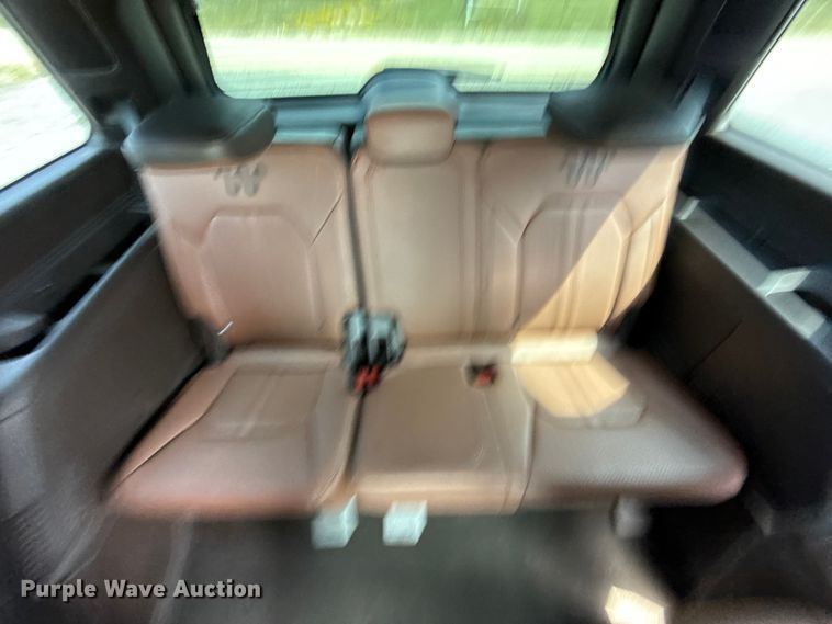 image for item GH9342 2024 Ford Expedition King Ranch SUV