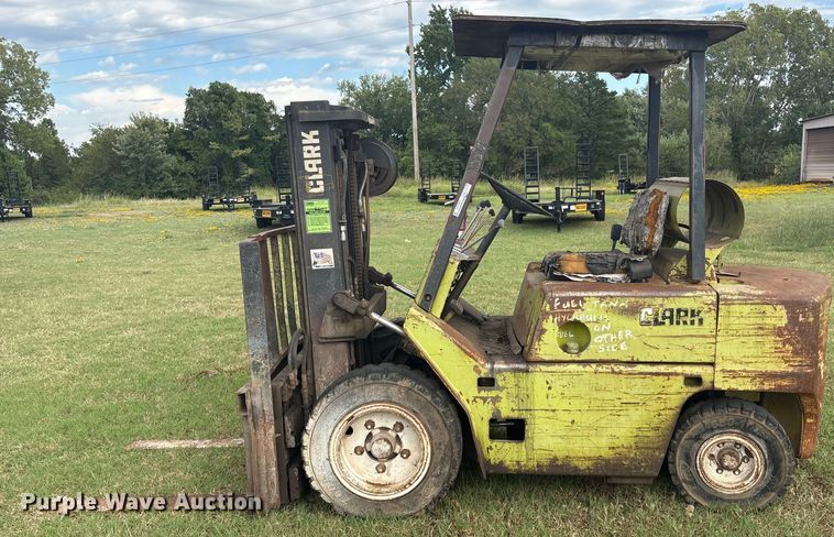 image for item GH9369 Clark C500 YS60 forklift