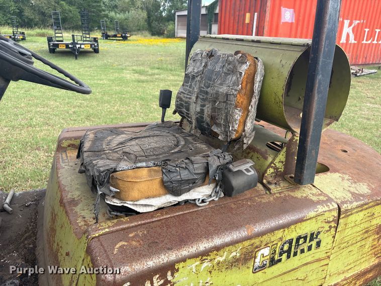 image for item GH9369 Clark C500 YS60 forklift