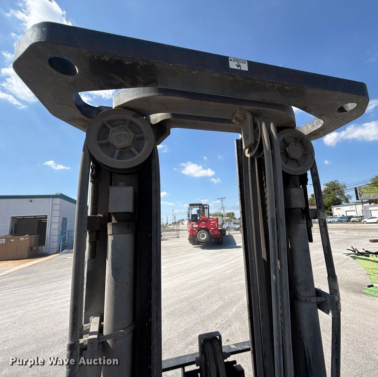 image for item GH9377 2016 UniCarriers PF50 forklift
