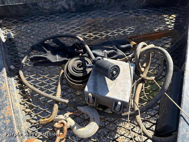 image for item GH9379 2012 PJ Trailers CC162 equipment trailer