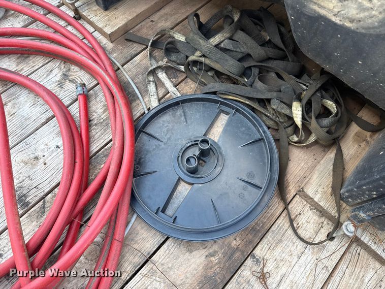 image for item GH9379 2012 PJ Trailers CC162 equipment trailer