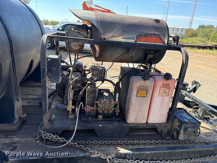 image for item GH9379 2012 PJ Trailers CC162 equipment trailer