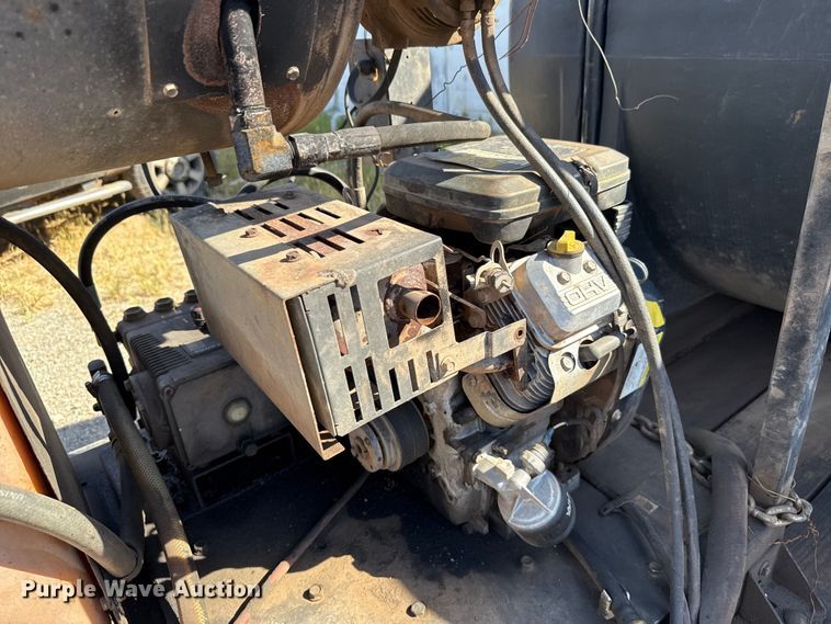 image for item GH9379 2012 PJ Trailers CC162 equipment trailer