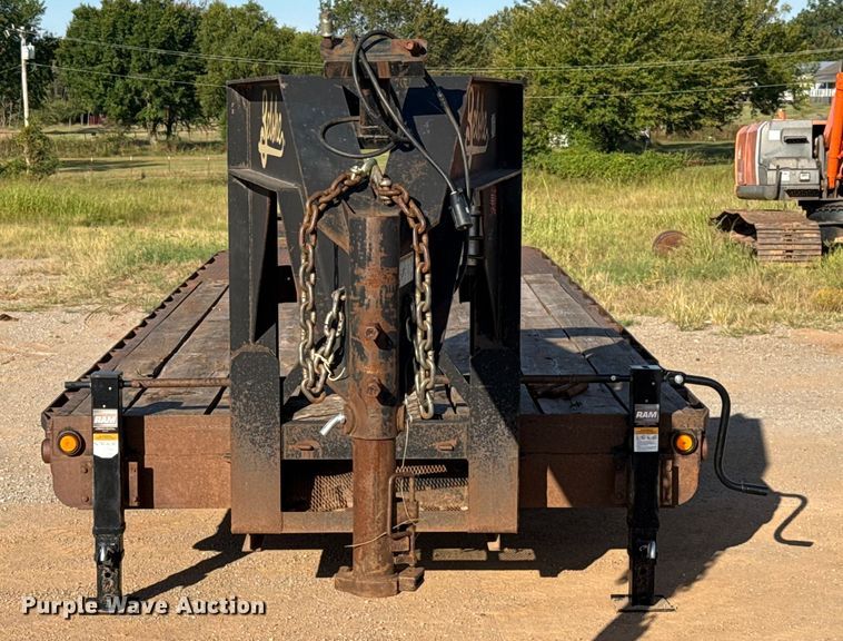 image for item GH9383 2013 Belshe FB30 equipment trailer